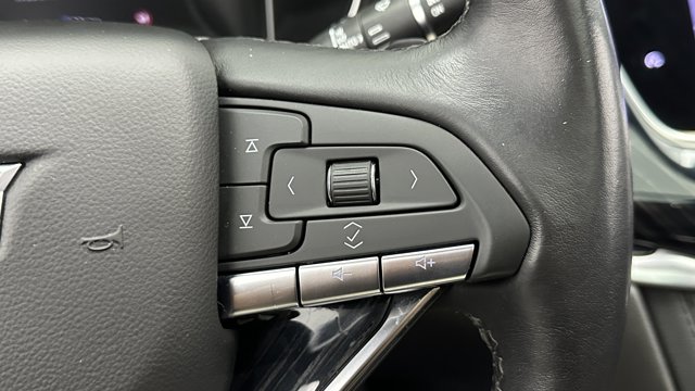 Vehicle image 18 of 41