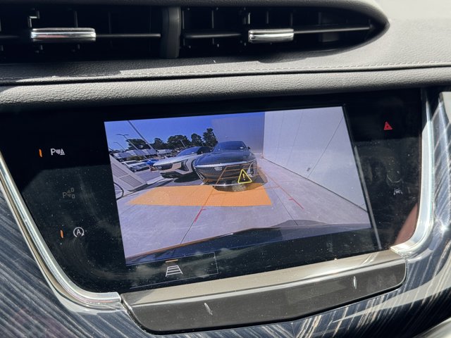 Vehicle image 23 of 33