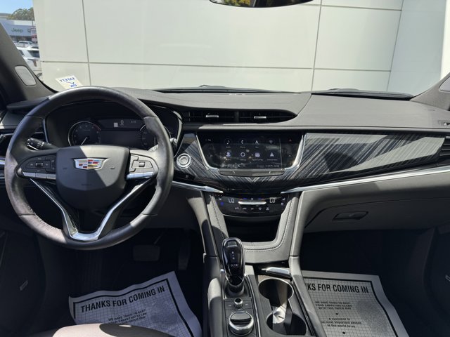Vehicle image 20 of 33