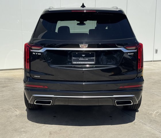Vehicle image 6 of 33