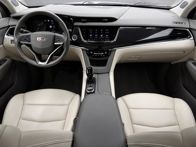 Vehicle image 28 of 36