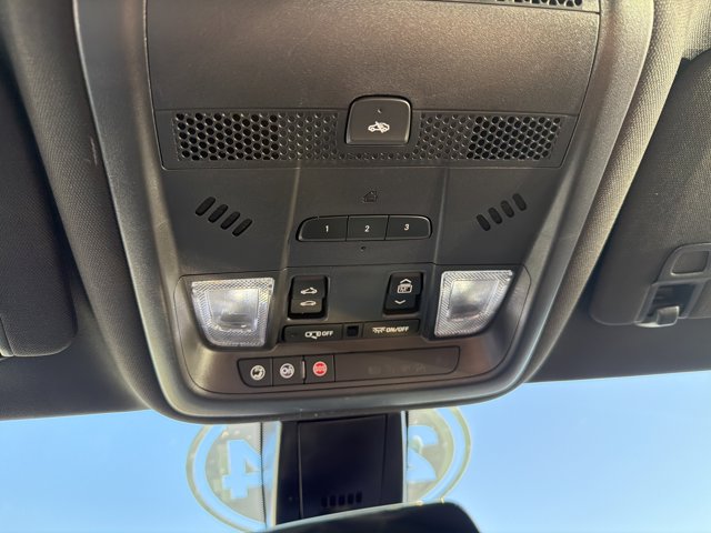 2024 Cadillac XT6 Sport Image 20 of 30