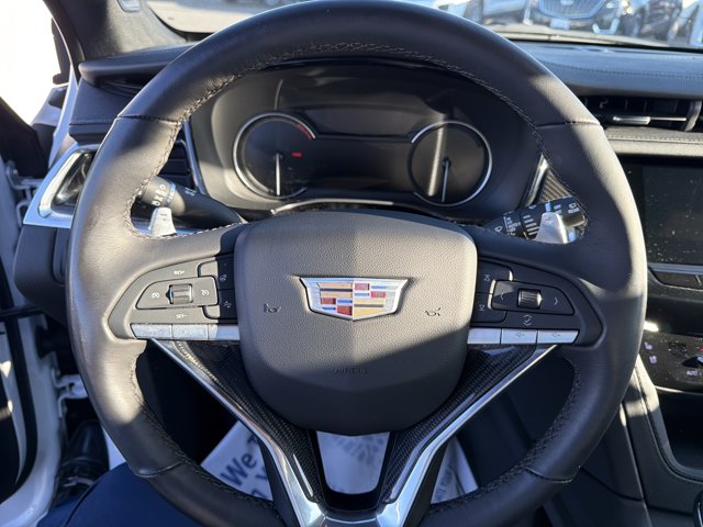2024 Cadillac XT6 Sport Image 24 of 30