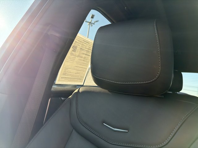 2024 Cadillac XT6 Sport Image 21 of 30