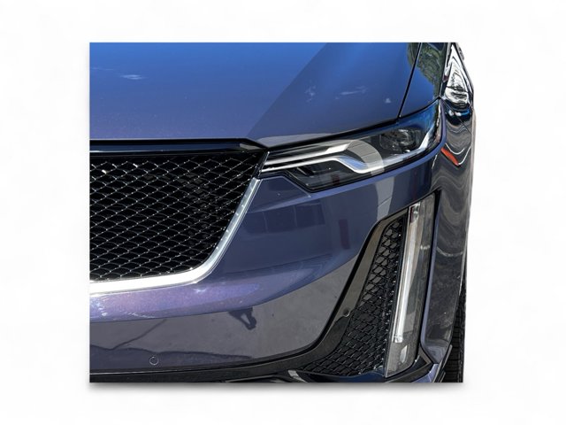 Vehicle image 32 of 34