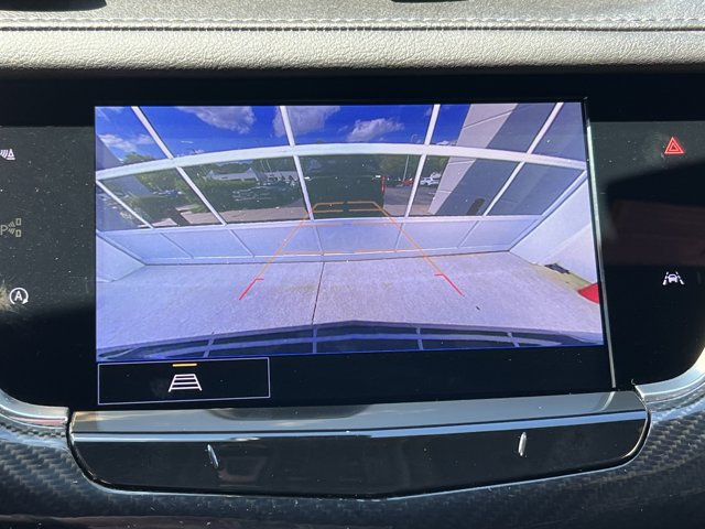 Vehicle image 23 of 34