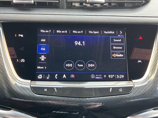 Vehicle image 24 of 34