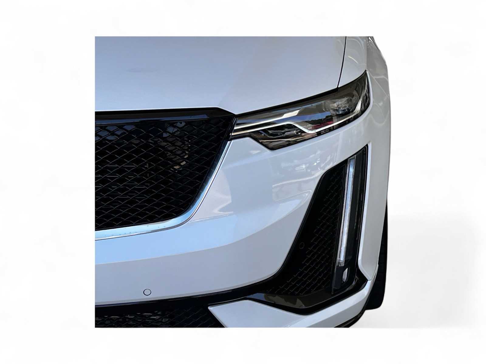 Vehicle image 34 of 36