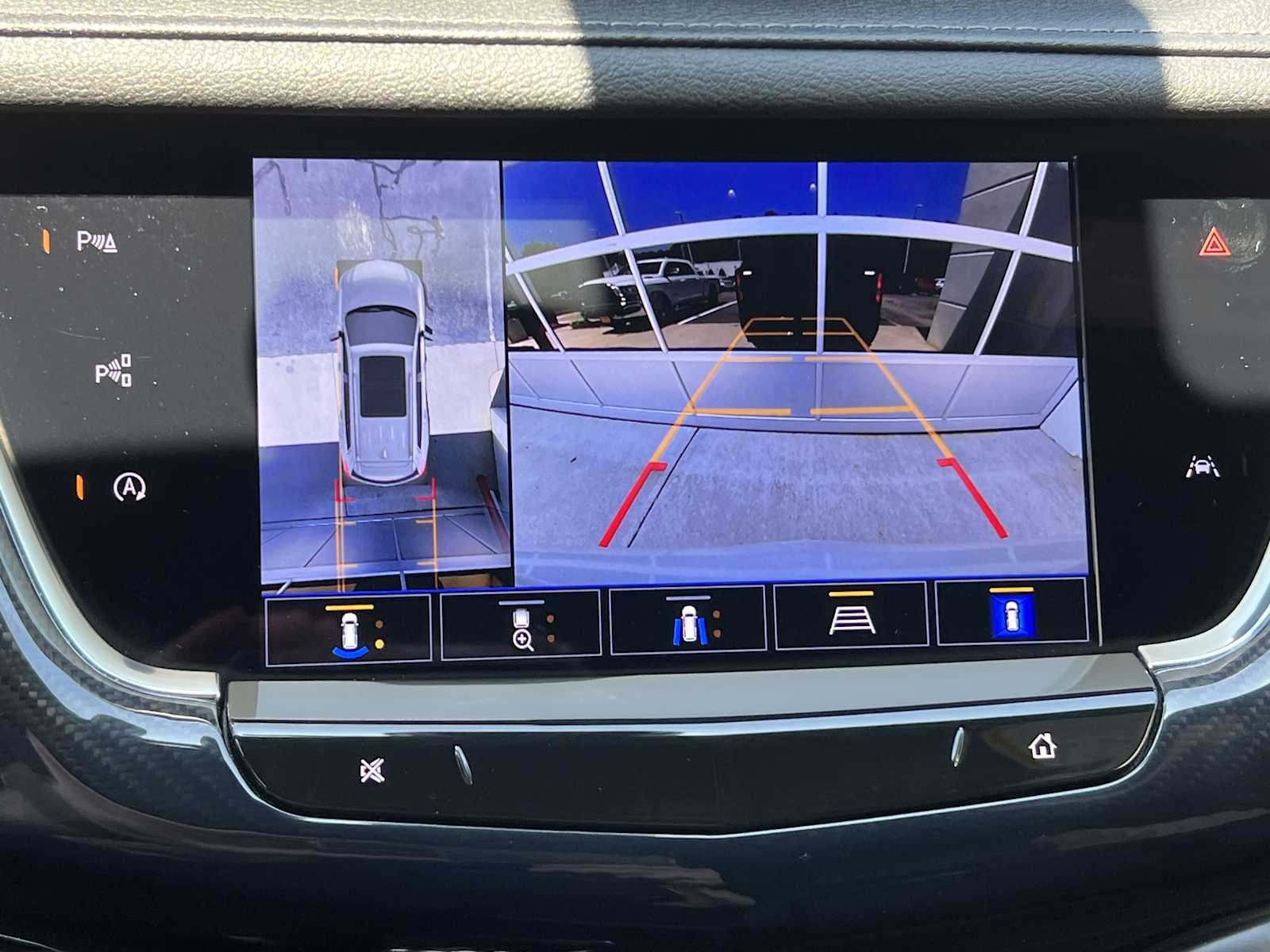 Vehicle image 22 of 36