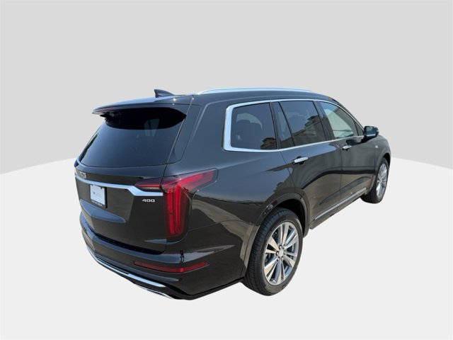 Vehicle image 4 of 17