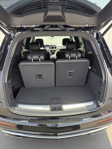 Vehicle image 7 of 17