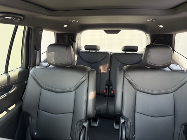 Vehicle image 9 of 17