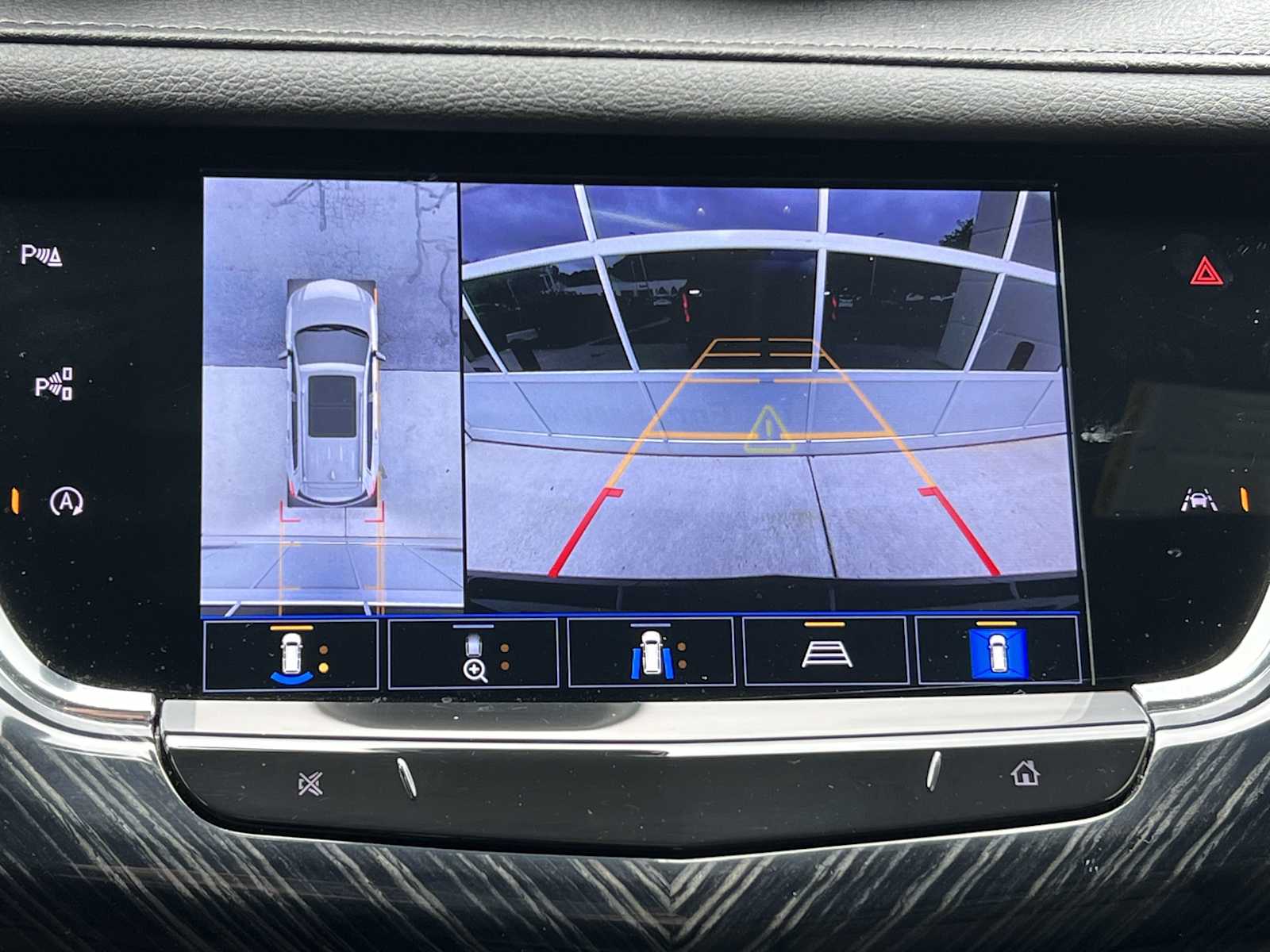 Vehicle image 23 of 35