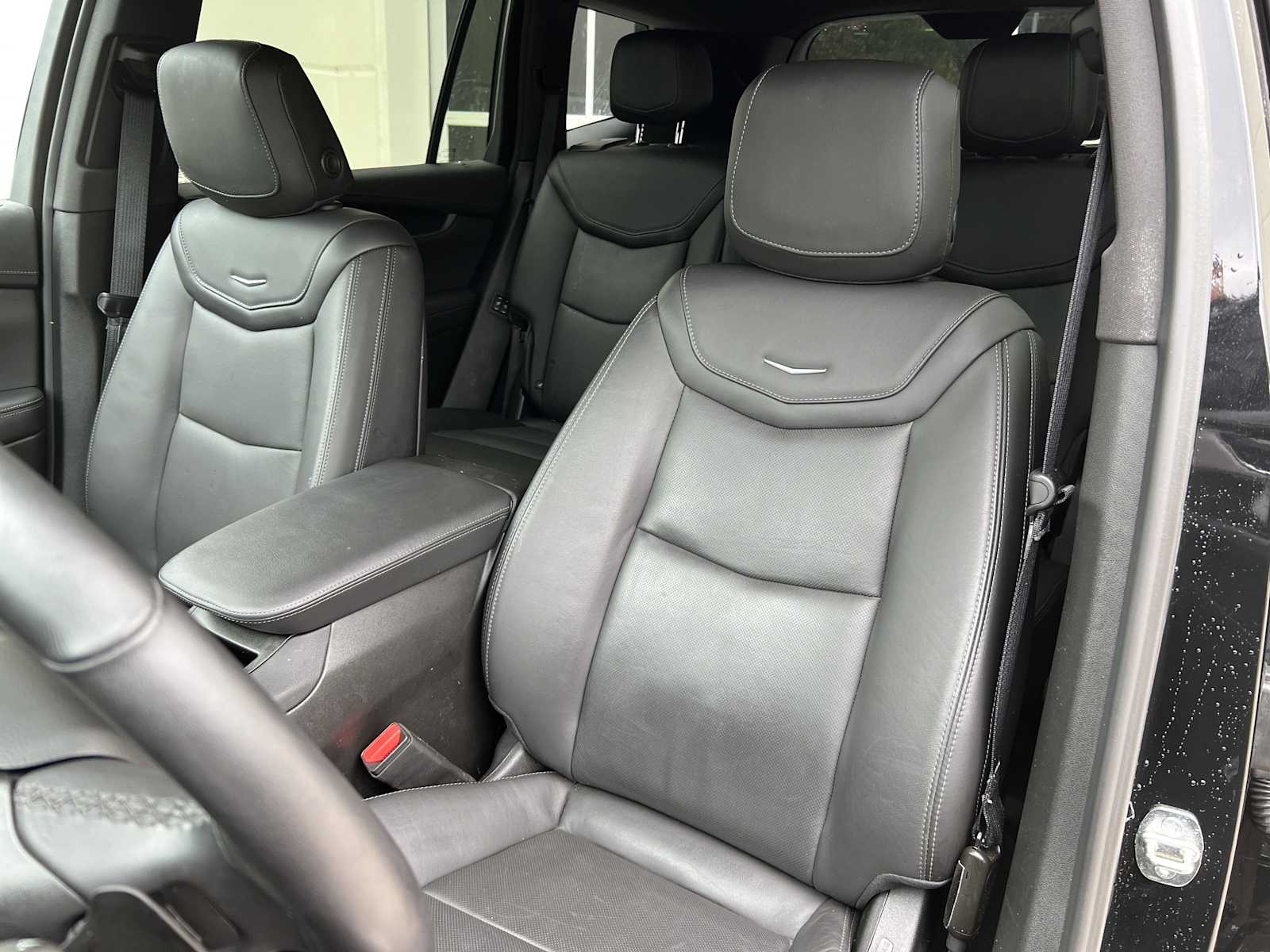 Vehicle image 14 of 35