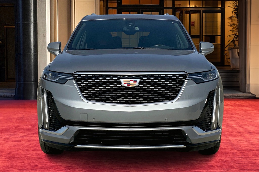 Vehicle image 2 of 38