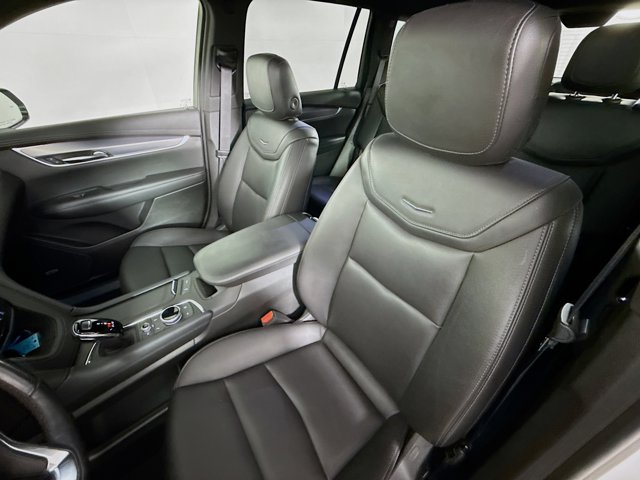 2024 Cadillac XT6 FWD Luxury Image 15 of 36