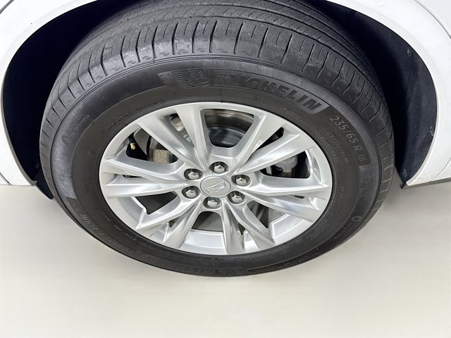 2024 Cadillac XT6 FWD Luxury Image 9 of 36