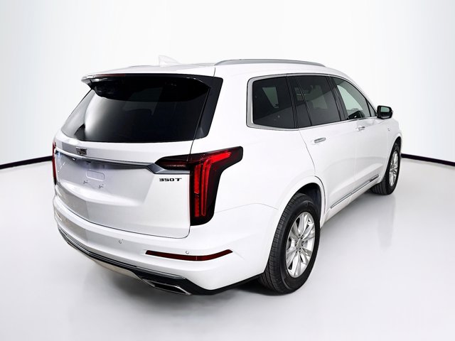 2024 Cadillac XT6 FWD Luxury Image 5 of 36