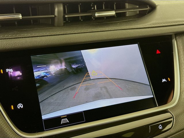 2024 Cadillac XT6 FWD Luxury Image 21 of 36