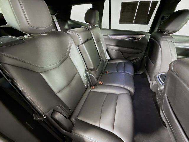2024 Cadillac XT6 FWD Luxury Image 12 of 36