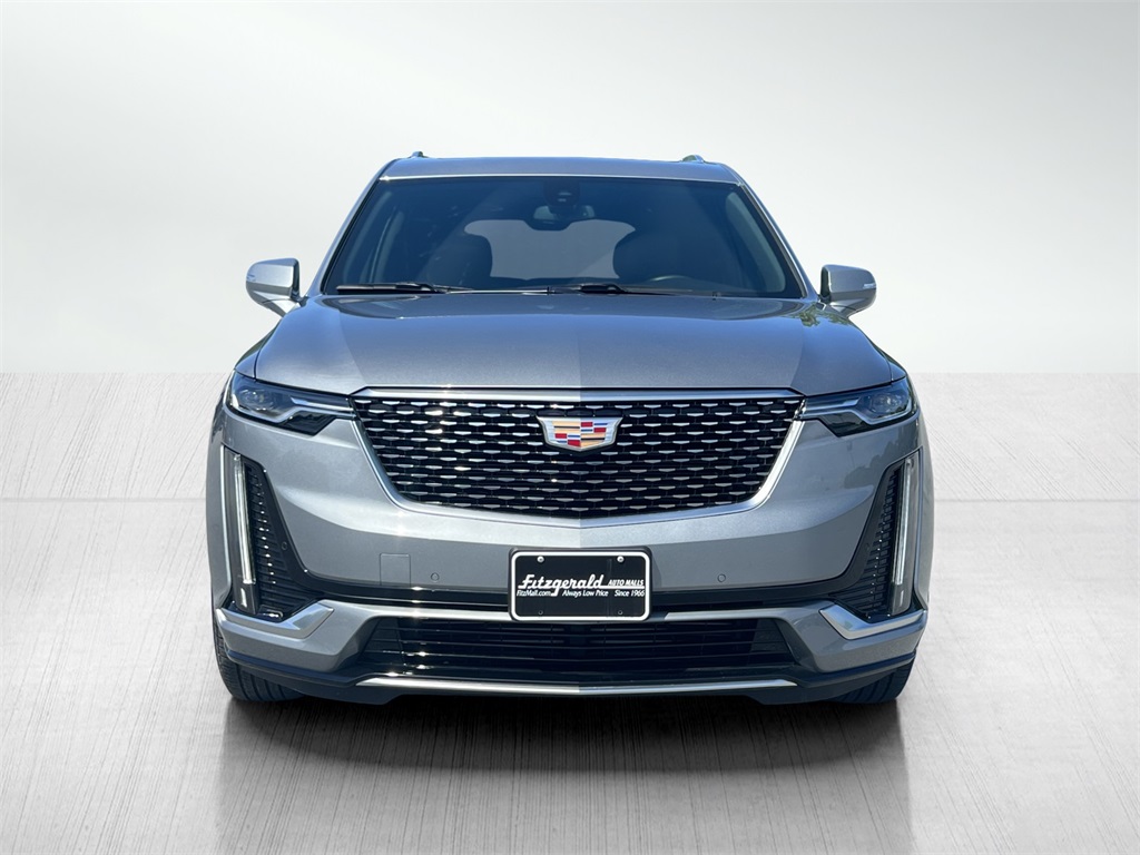 Vehicle image 2 of 35