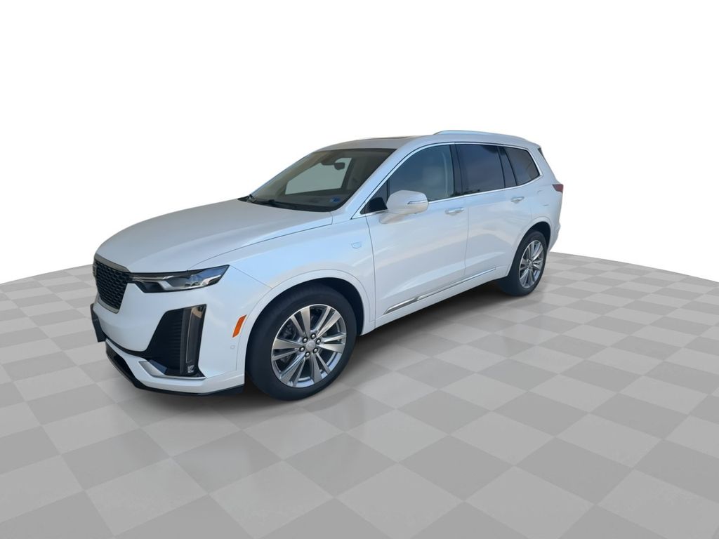 2024 Cadillac XT6 Premium Luxury Image 2 of 35