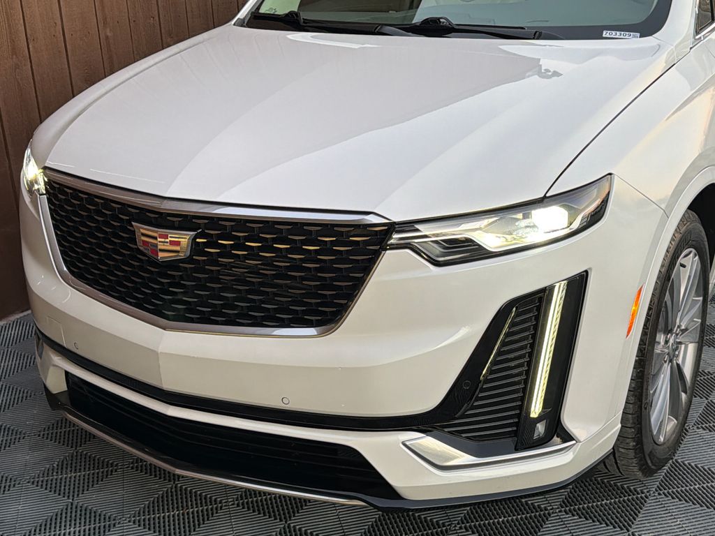 2024 Cadillac XT6 Premium Luxury Image 45 of 45