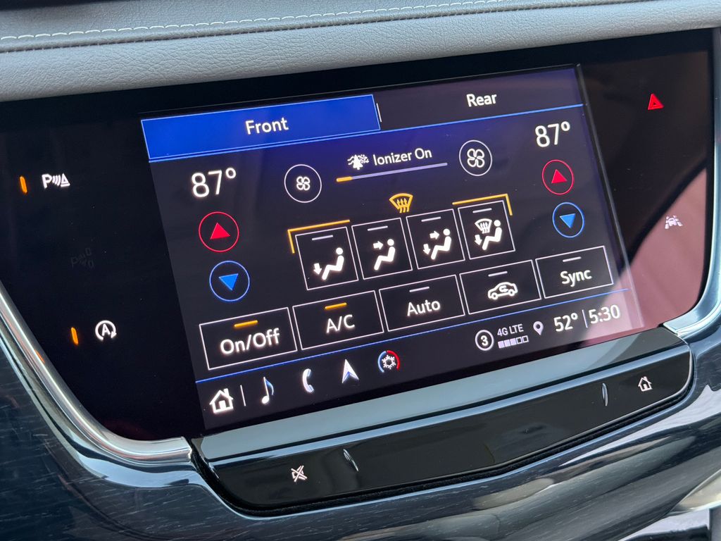 2024 Cadillac XT6 Premium Luxury Image 26 of 45