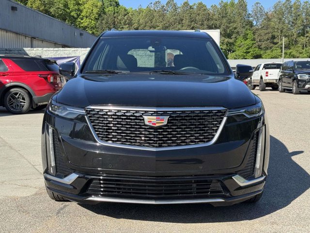 2024 Cadillac XT6 Premium Luxury Image 3 of 28