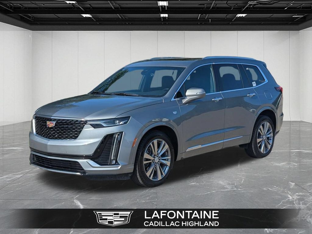 2024 Cadillac XT6 Premium Luxury Image 1 of 34