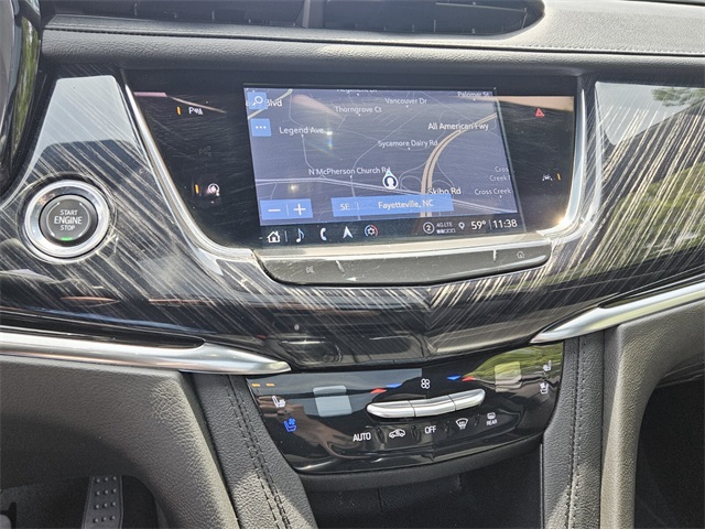 Vehicle image 25 of 32