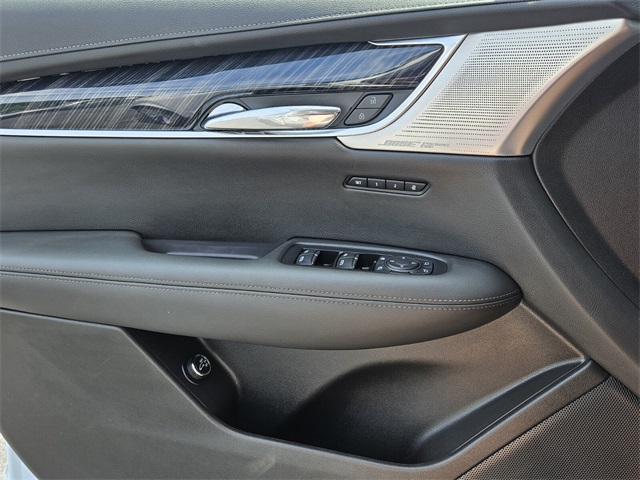 Vehicle image 32 of 32
