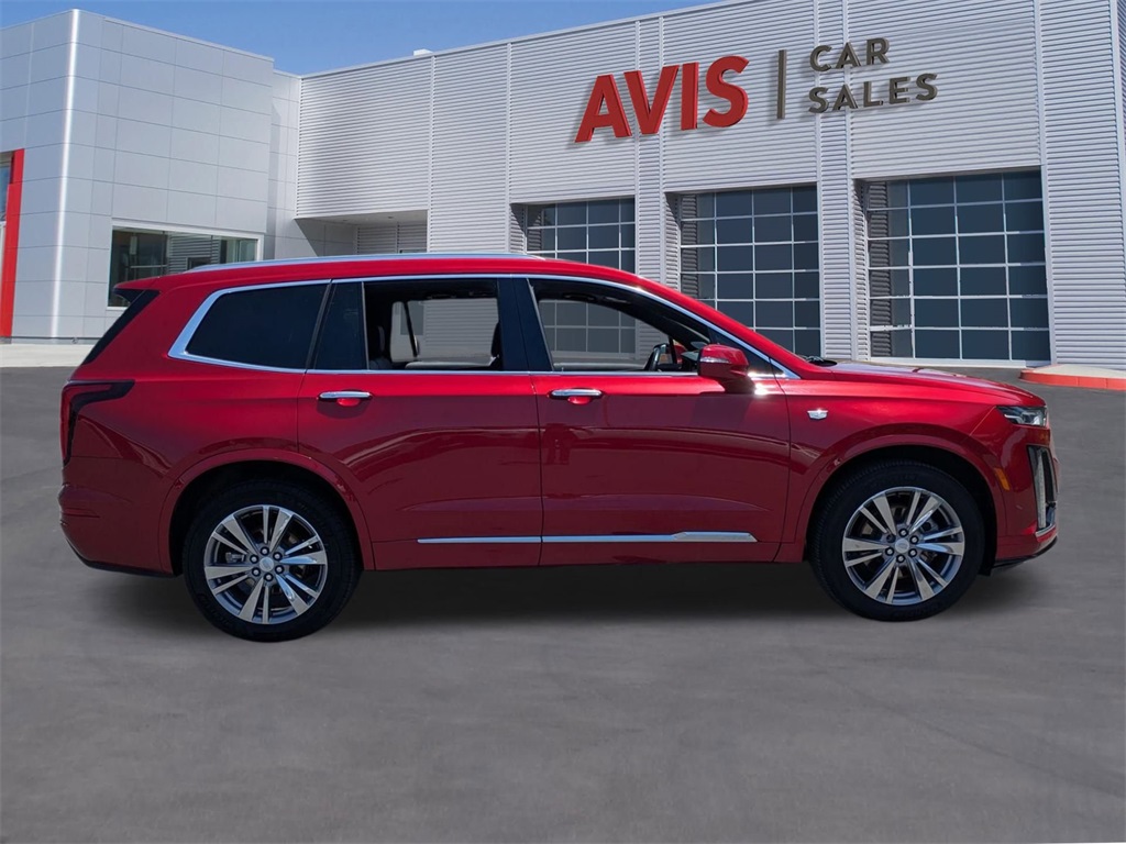 Vehicle image 4 of 31