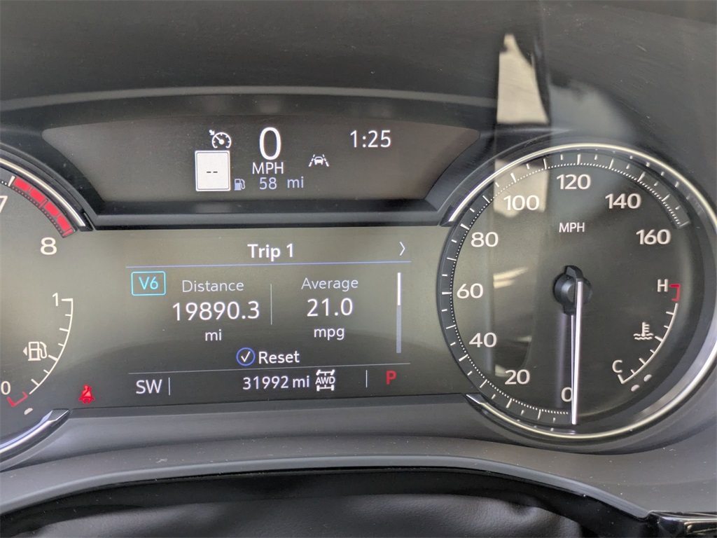 Vehicle image 19 of 31