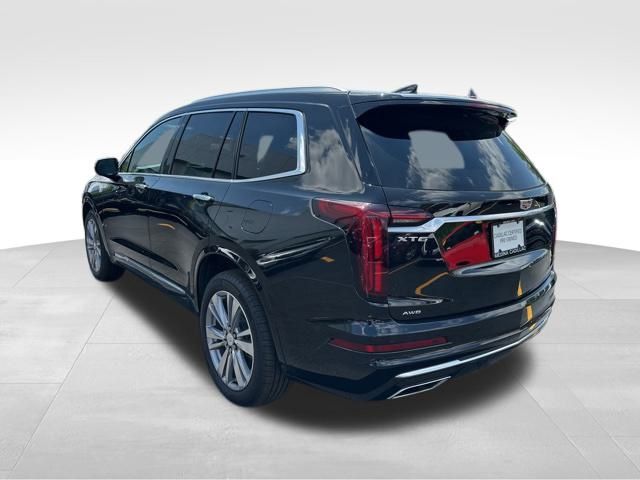 Vehicle image 7 of 32