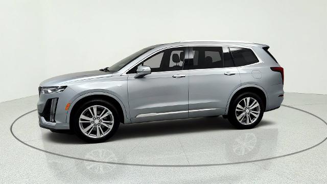 2024 Cadillac XT6 Premium Luxury Image 3 of 31