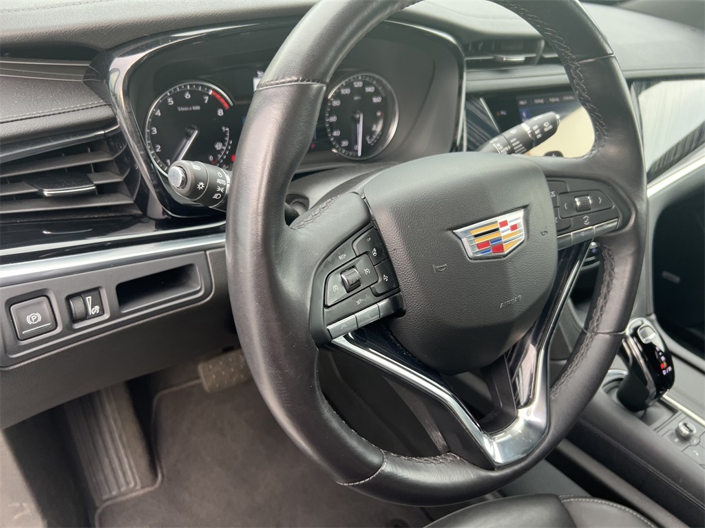 Vehicle image 20 of 31