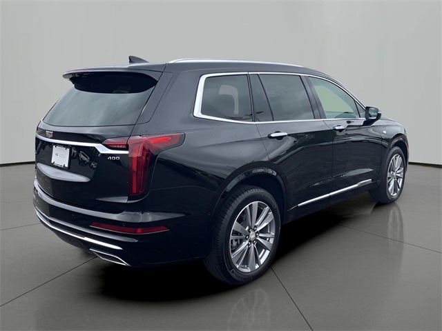 Vehicle image 5 of 19
