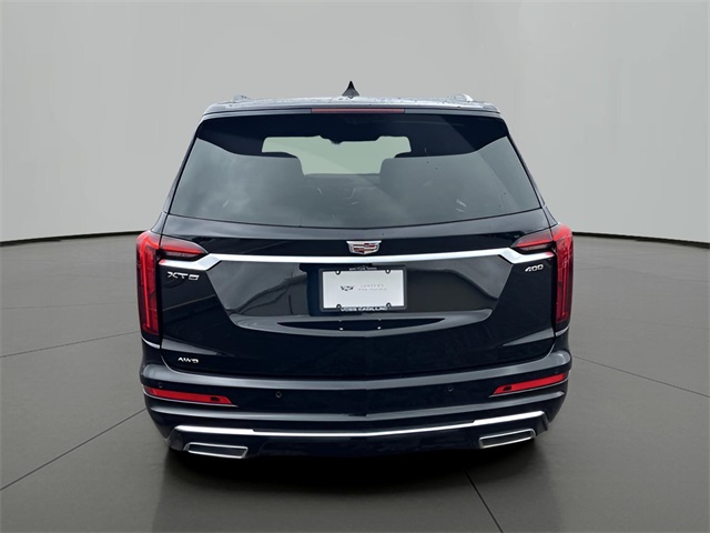 Vehicle image 6 of 19