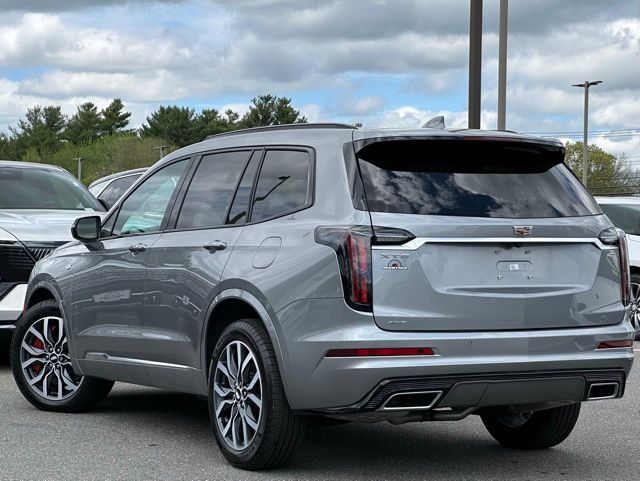 Vehicle image 5 of 42