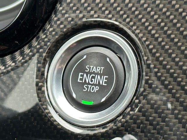Vehicle image 16 of 42