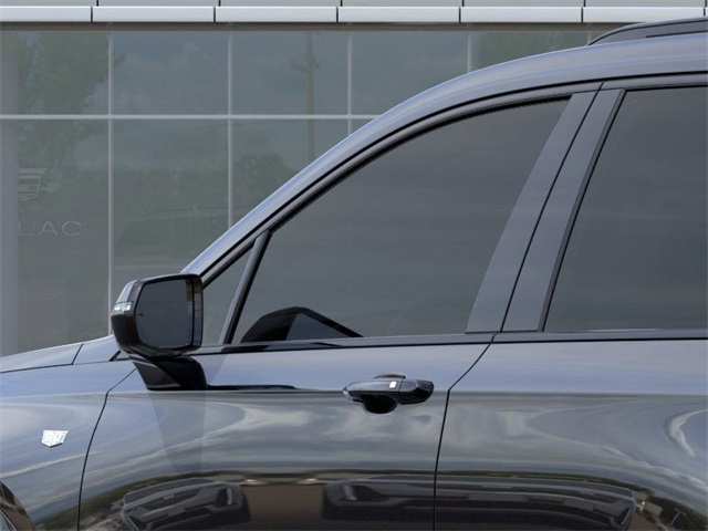 Vehicle image 12 of 24