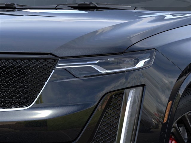 Vehicle image 10 of 24