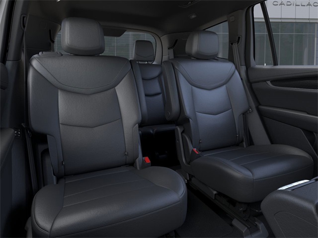 Vehicle image 17 of 24