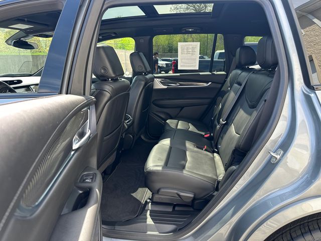 Vehicle image 15 of 30