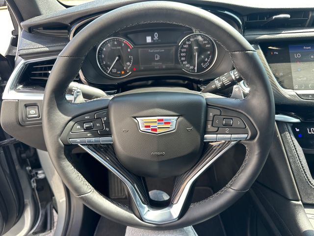 Vehicle image 22 of 30