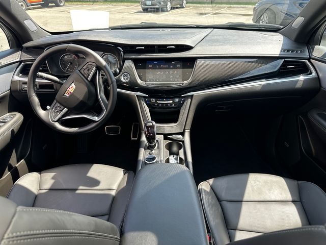 Vehicle image 16 of 30