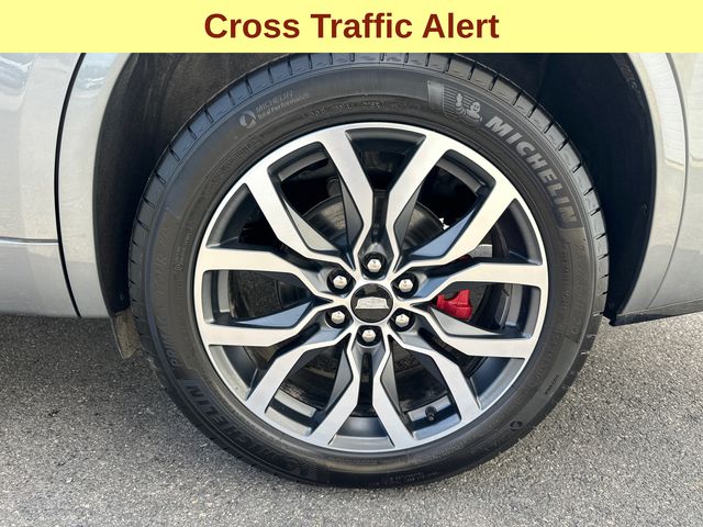 Vehicle image 11 of 30