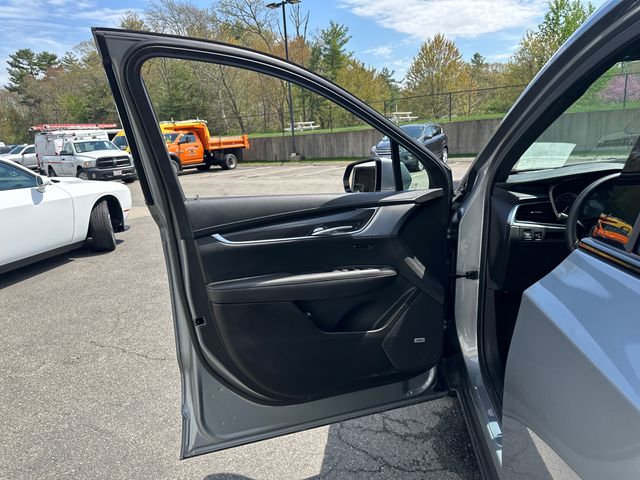 Vehicle image 19 of 30