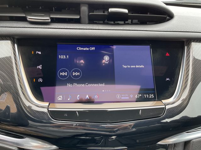 Vehicle image 33 of 45